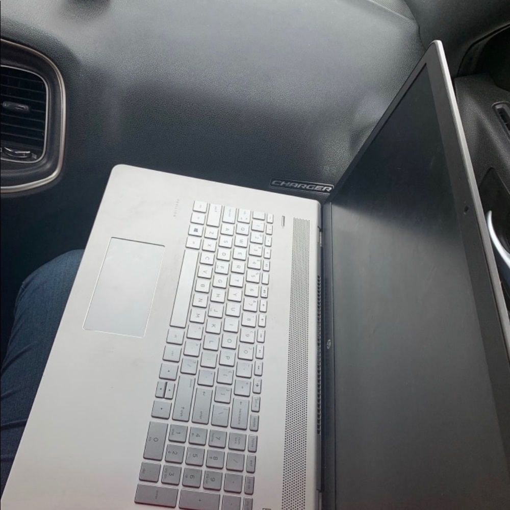 HP PAVILION LAPTOP